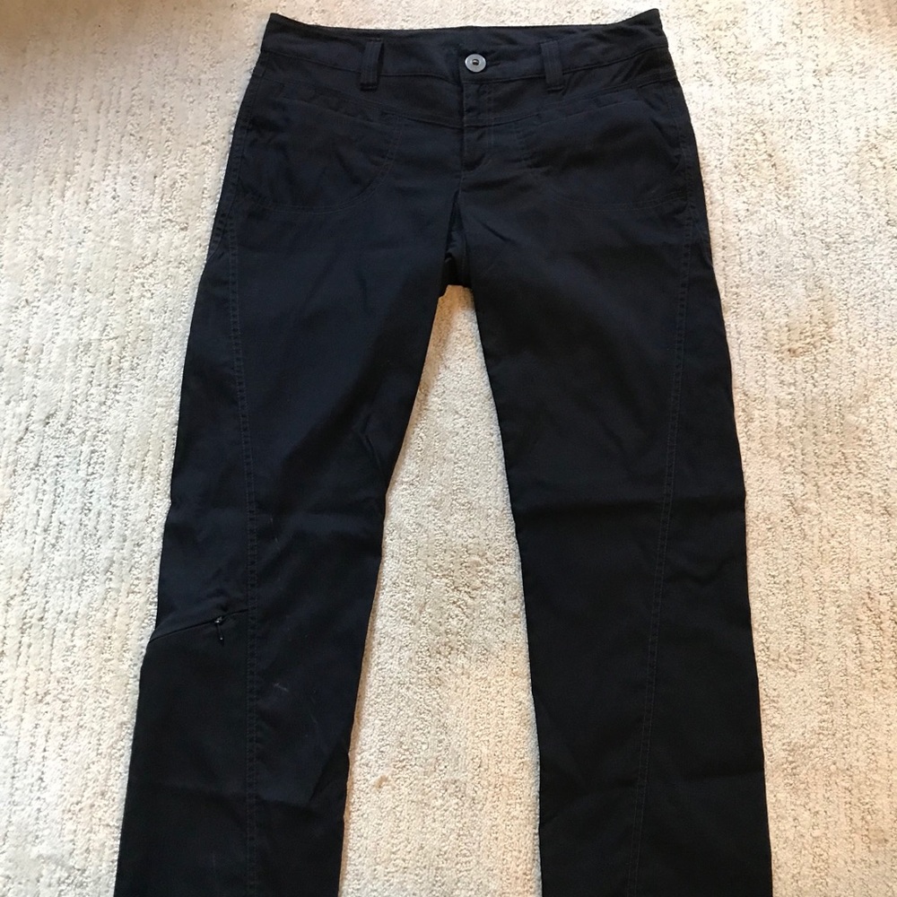 ATHLETA STRAIGHT FIT TECH PANTS